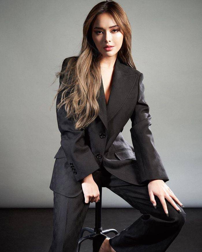 Instagram.com/winstongomez.